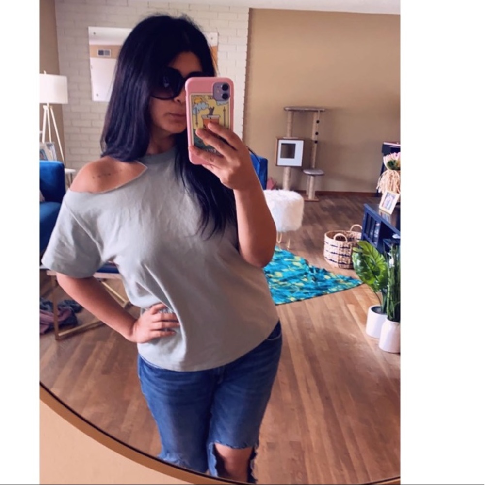 T shirt